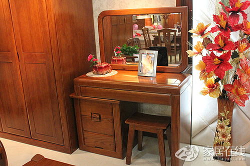 金秋婚房选实木家具 翡翠家具促销19999元